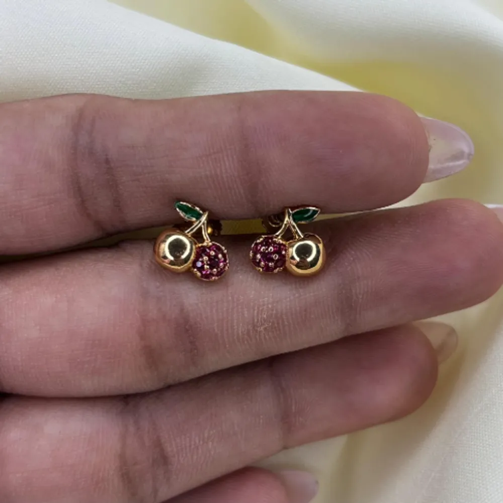 925 Silver Stud SS009